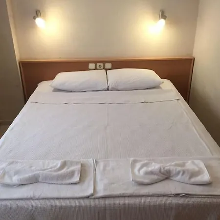 Dream 酒店 马尔马里斯